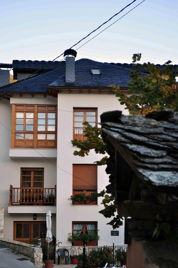 El Mirador De Fuentes Del Narcea Hotel Monco Exterior photo